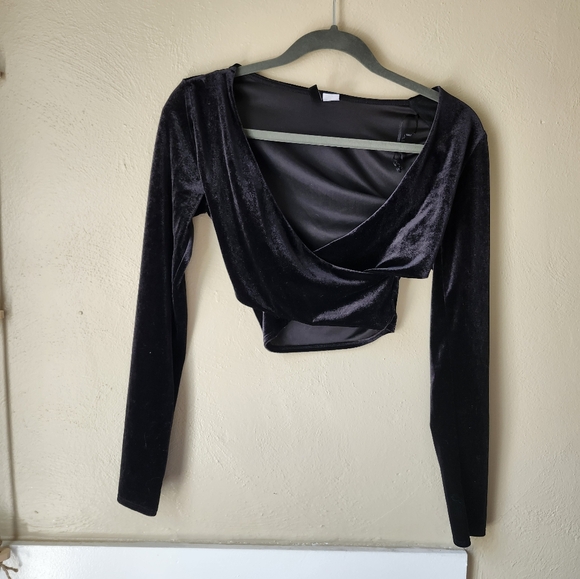 Divided Crop size Small - Picture 1 of 4